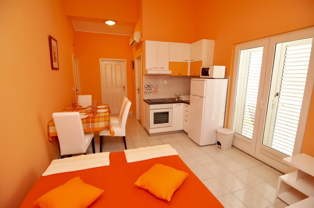 Apartments Marta - Zadar - Near The Sea Værelse billede